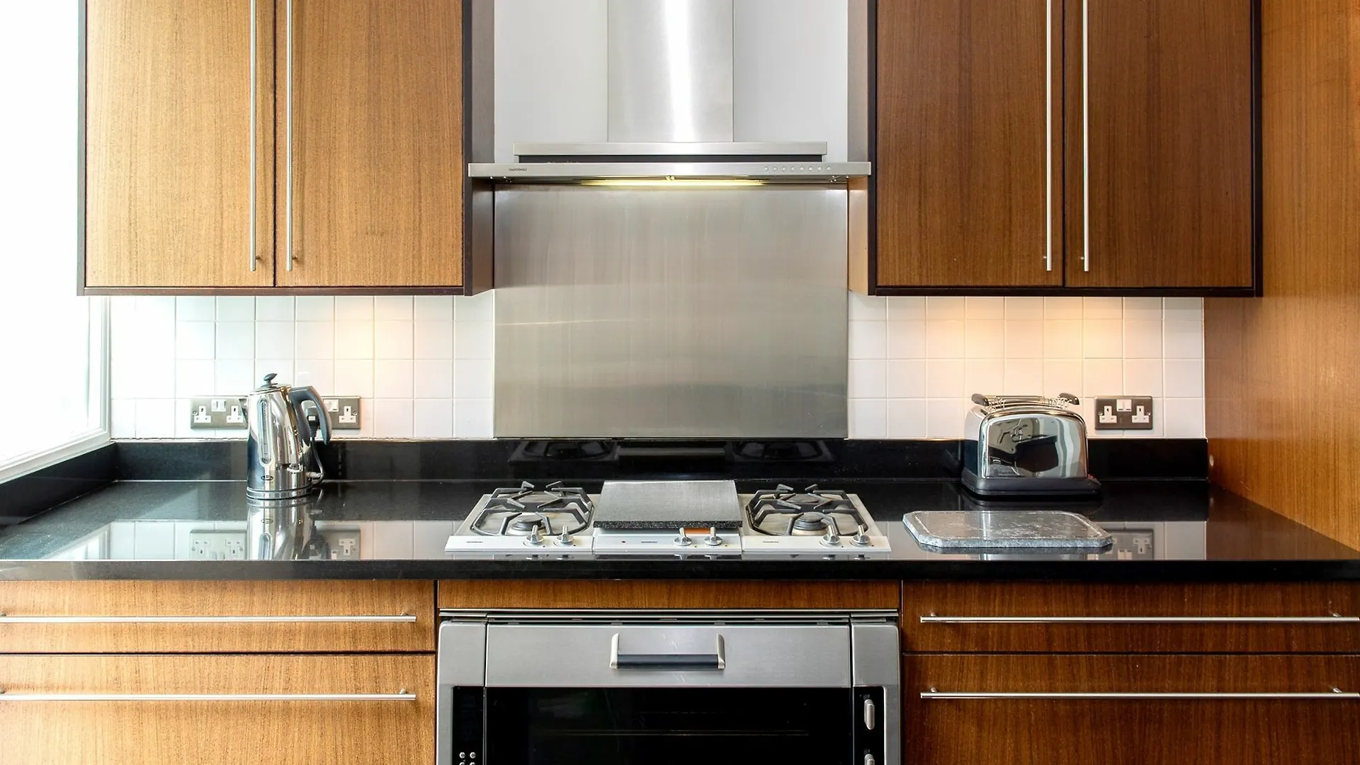 Deluxe Edinburgh Retreat Apartment