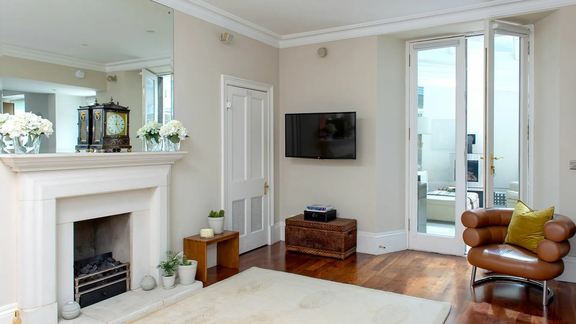 Deluxe Edinburgh Retreat Apartment